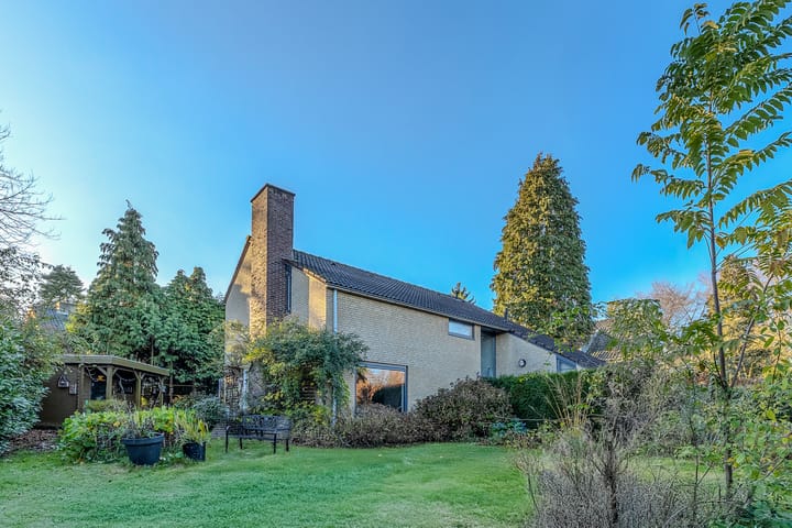 Photo of property de Genestetlaan 18a, Rozendaal