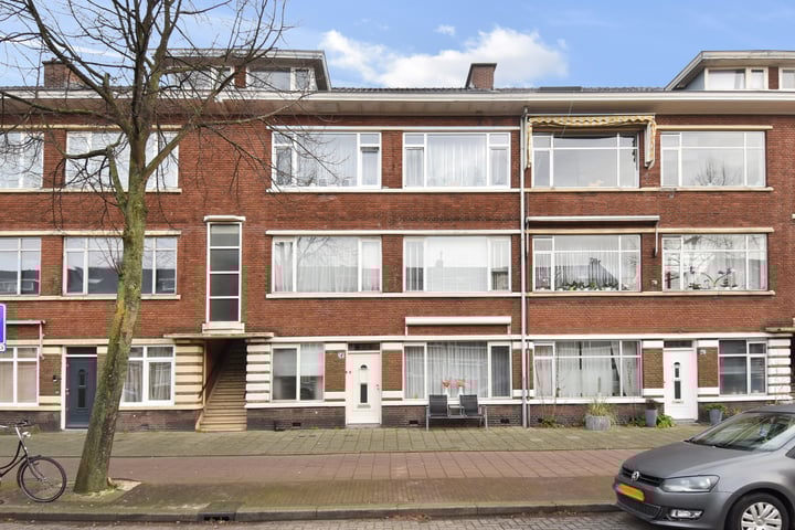 Photo of property De Genestetlaan 248, 's-Gravenhage