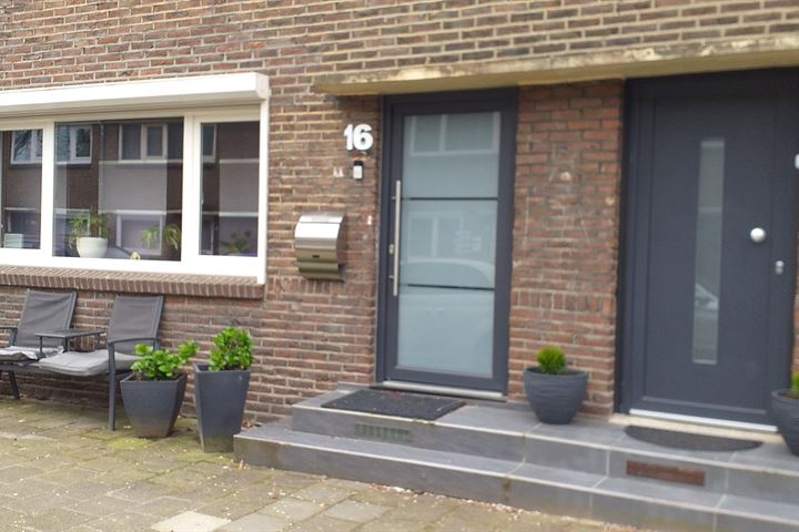 De Genestetstraat 16 in Heerlen