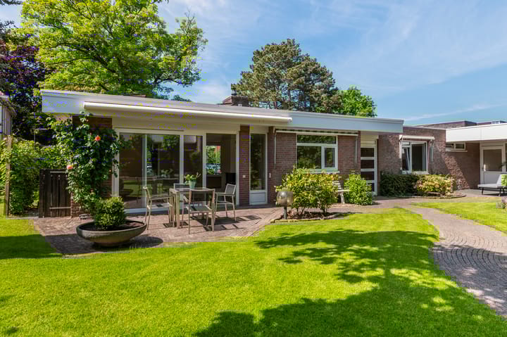 Photo of property De Giezen 16, Rijssen