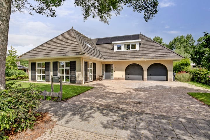 Photo of property De Goudplevier 1, Harlingen
