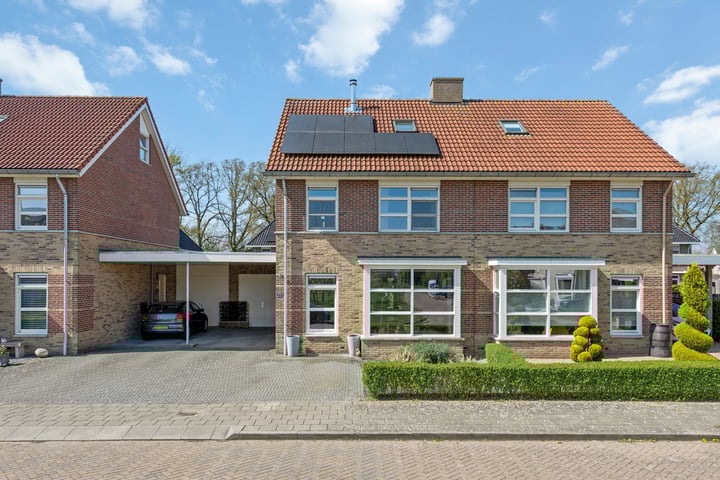 Photo of property De Handboog 18, Duiven