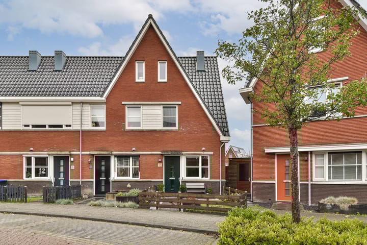 De Heerenhof 10 in Hendrik-Ido-Ambacht