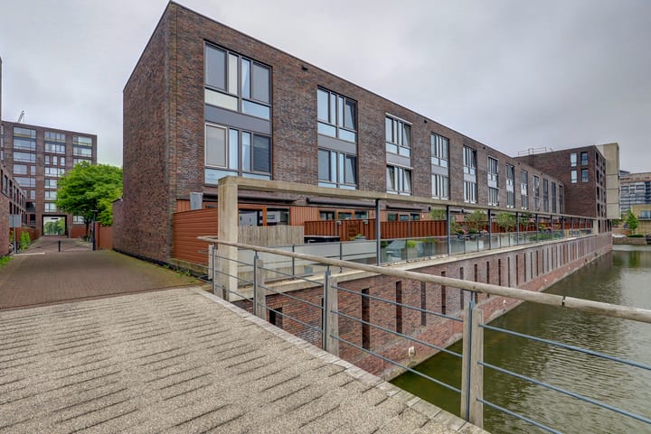 De Heerlijkheid 151 in Hendrik-Ido-Ambacht