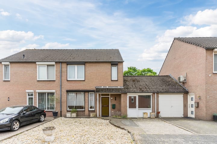 Photo of property De Heggewikke 22, Budel