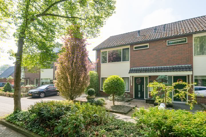 De Heurne 44 in Hengelo (Gld)
