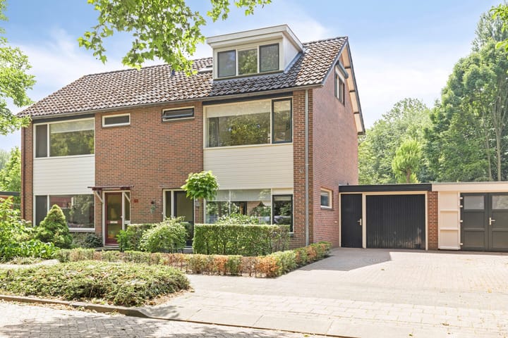 Photo of property De Heurne 46, Hengelo (Gld)