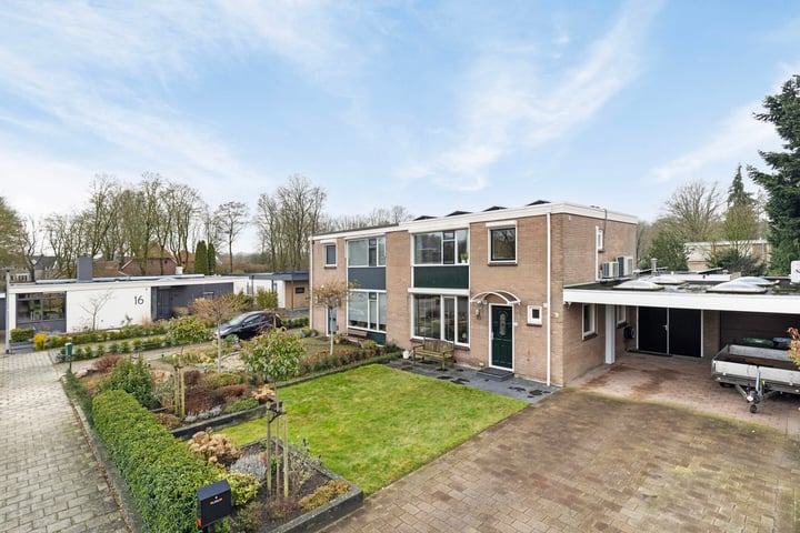 De Hietbrink 10 in Emmen