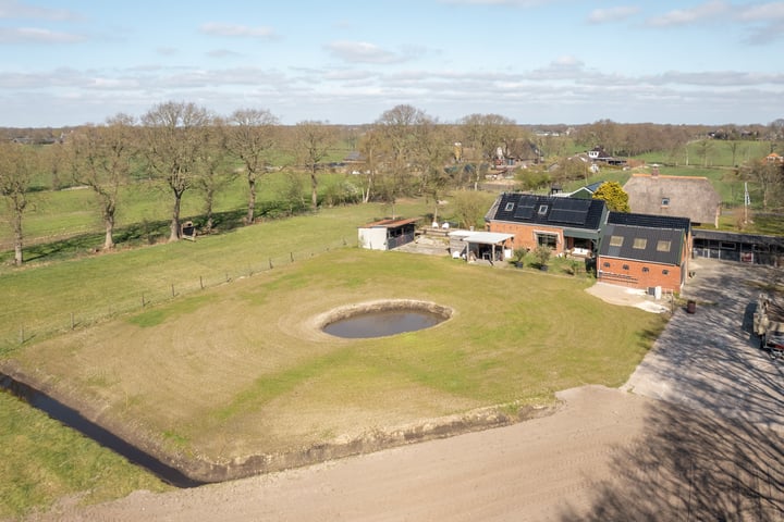 Photo of property De Hoarnen 6, Opeinde