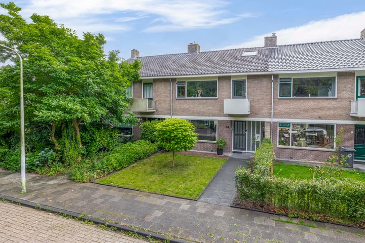 De Hoge Bomen 34 in Drachten