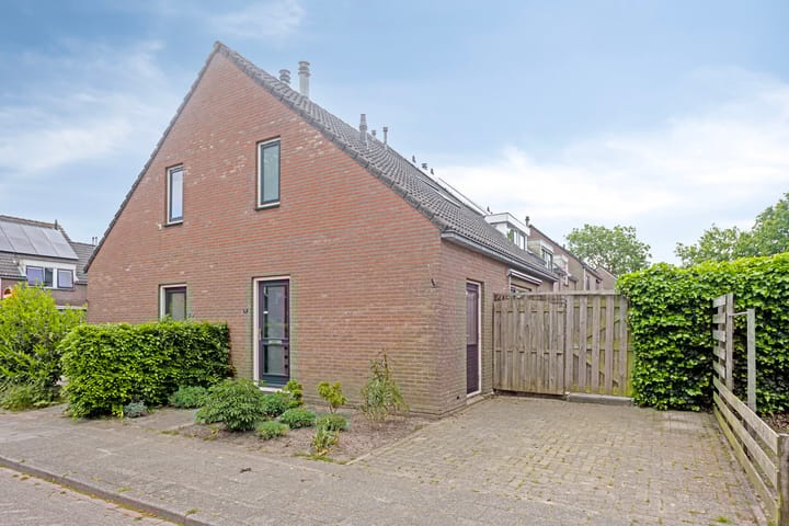 de Hooge Wheeën 18 in Oldemarkt