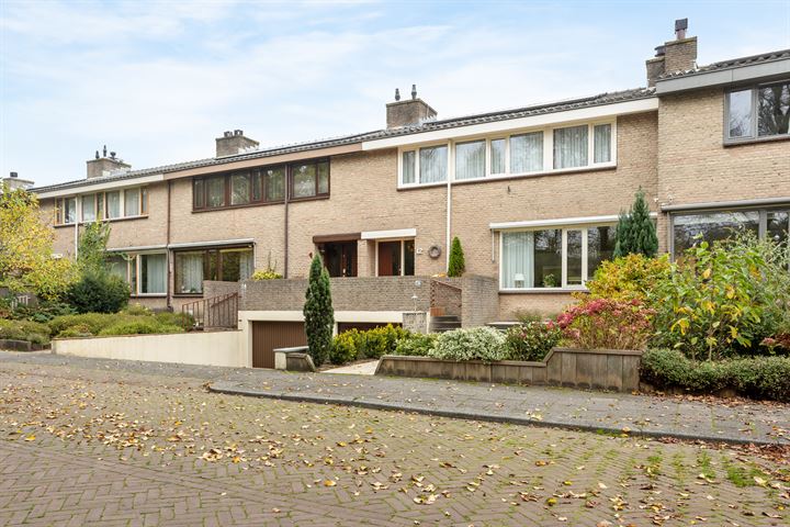 De Hooghkamer 42 in Voorschoten