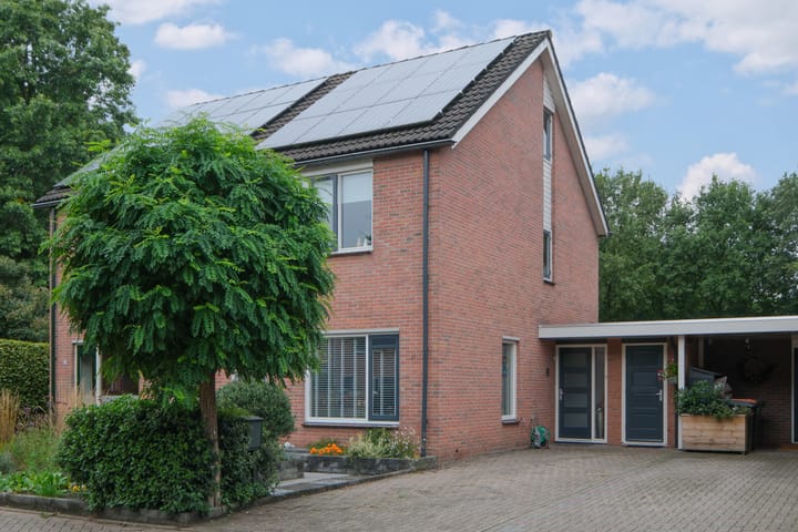De Houtduif 17 in Almelo