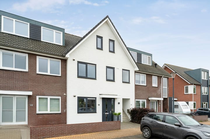 De Houtwal 19 in Lemelerveld