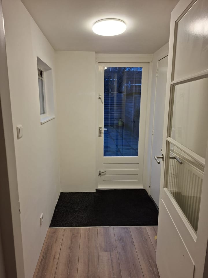 Photo of property De Josselin de Jongstraat 4, Dordrecht