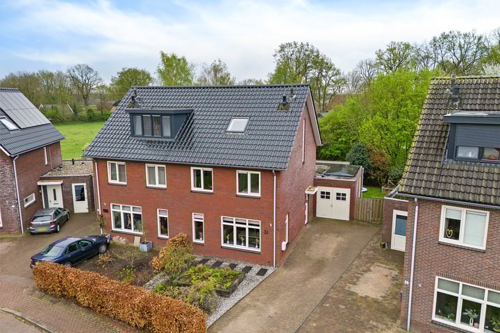 Photo of property De Kampen 10, Dwingeloo