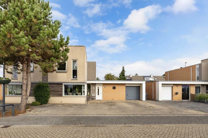 De Klencke 15, Lelystad Photo of property De Klencke 15, Lelystad