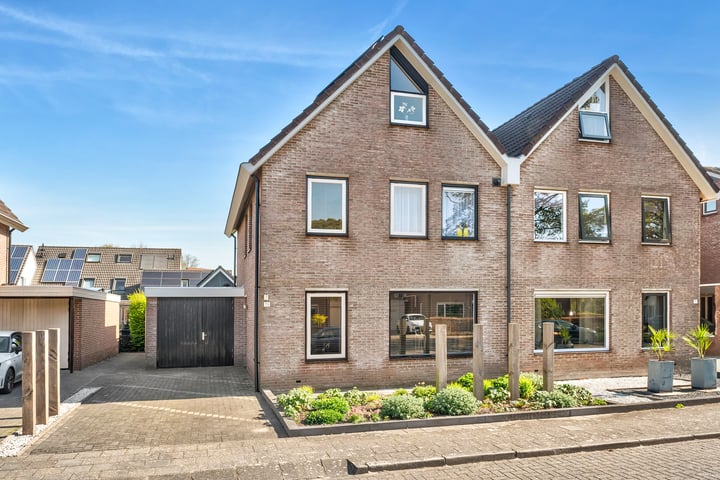 De Koningsvaren 119 in Dedemsvaart