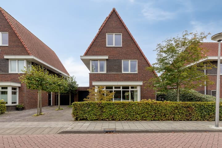 De Landerije 9, Steenbergen Photo of property De Landerije 9, Steenbergen
