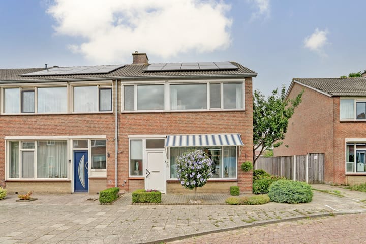 de Lannoystraat 13 in Geertruidenberg