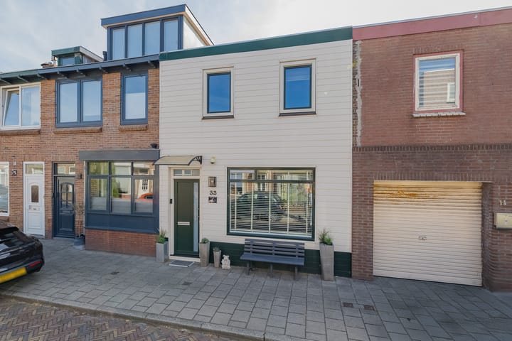 De Lumeystraat 33 in IJmuiden