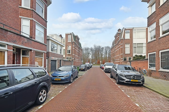 De Moucheronstraat 16 in 's-Gravenhage