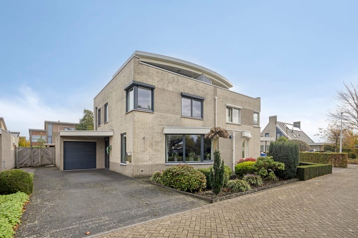 De Parelvissers 53 in Kampen