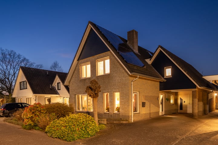 Photo of property De Patrijs 33, Almelo
