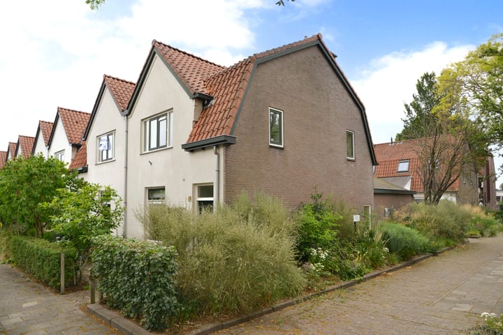 Photo of property De Peppels 15, Bussum