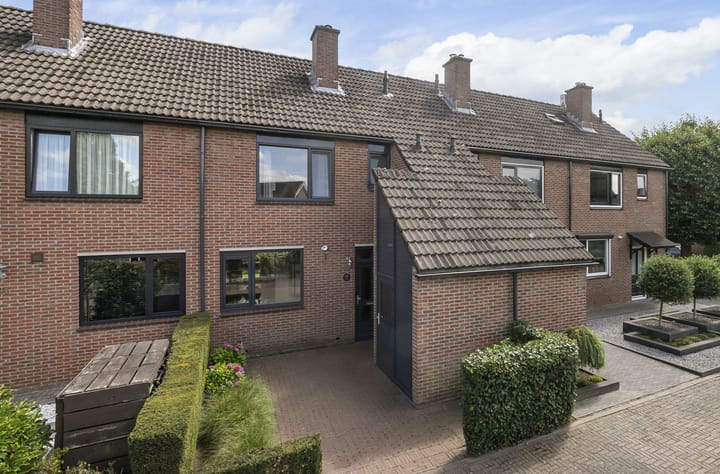 de Plataan 93 in Didam