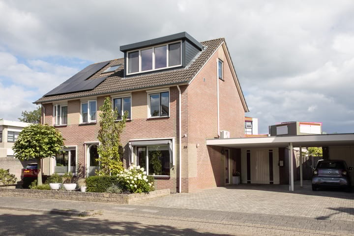 De Plevier 59 in Almelo