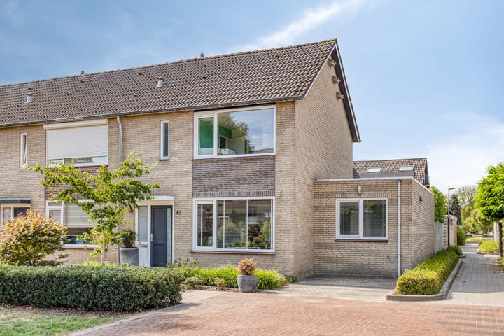 Photo of property De Pottenbakker 45, Veldhoven