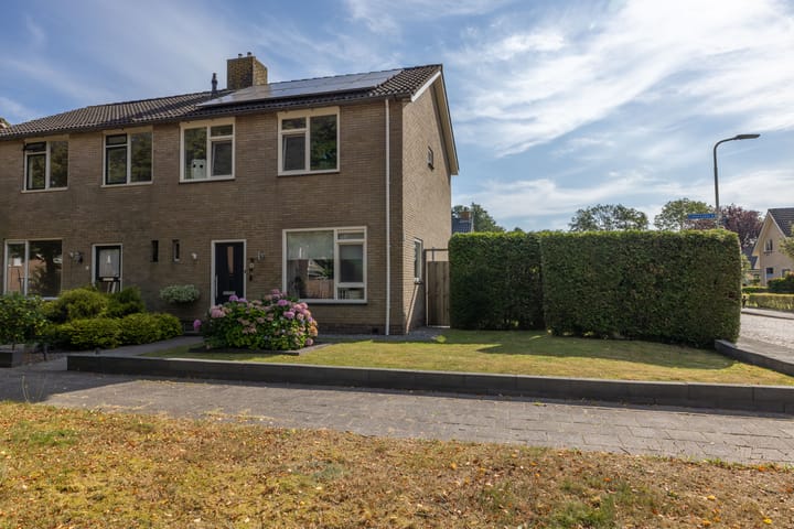 Photo of property De Rusken 8, Frieschepalen