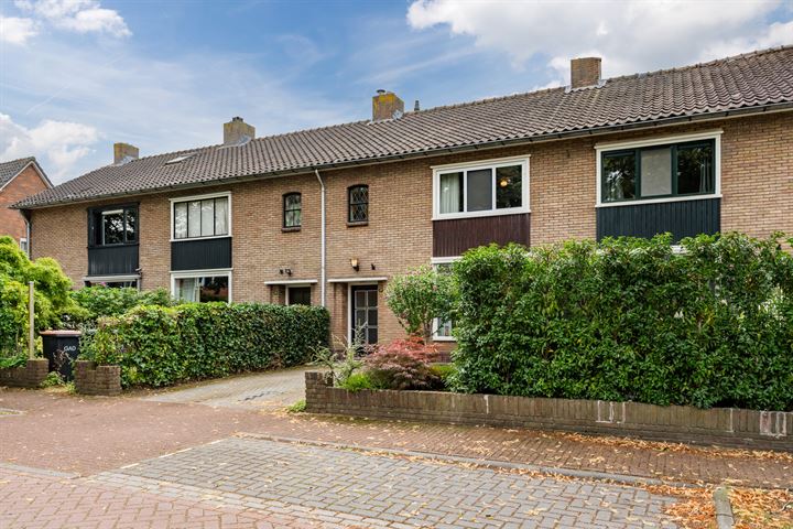 De Ruyterstraat 33 in Huizen