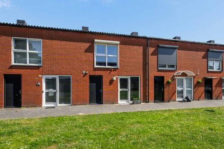 De Savornin Lohmanlaan 12 in Schiedam