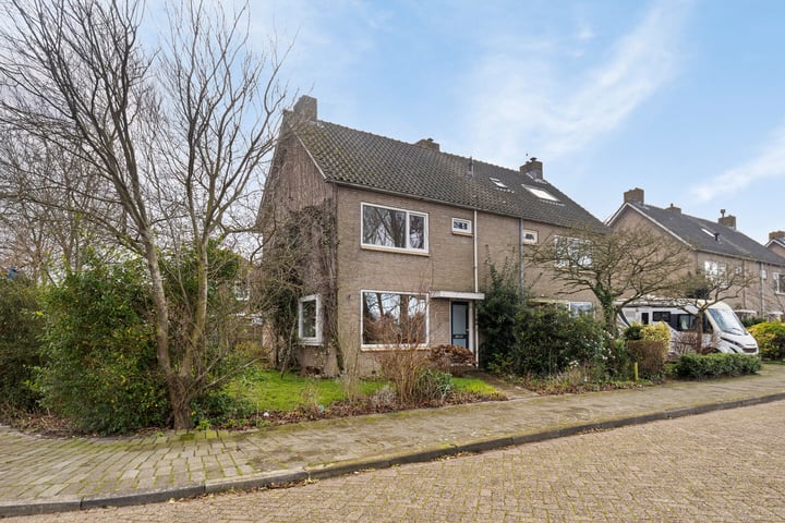 Photo of property De Savornin Lohmanlaan 25, Vlissingen