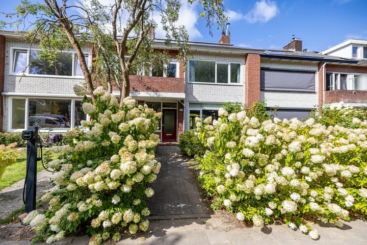 Photo of property De Savornin Lohmanlaan 56, Groningen