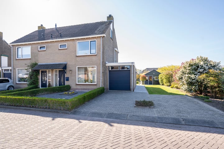 Photo of property De Schans 34, Hoornaar