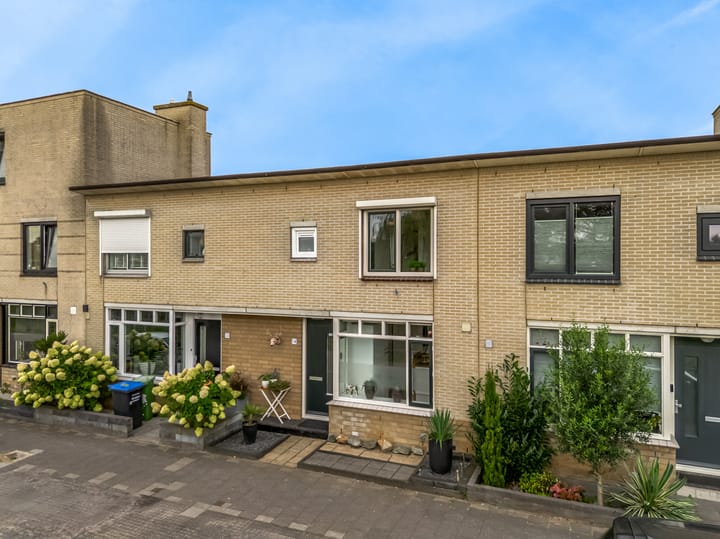 De Sluistocht 14 in Velserbroek