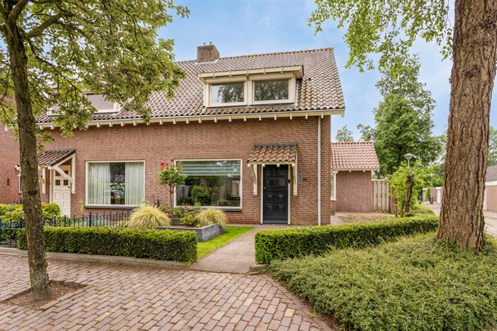 Photo of property De Stoof 11, Geffen