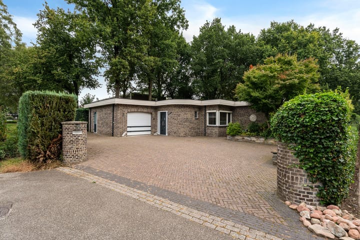 Photo of property De Strubben 15, Emmen