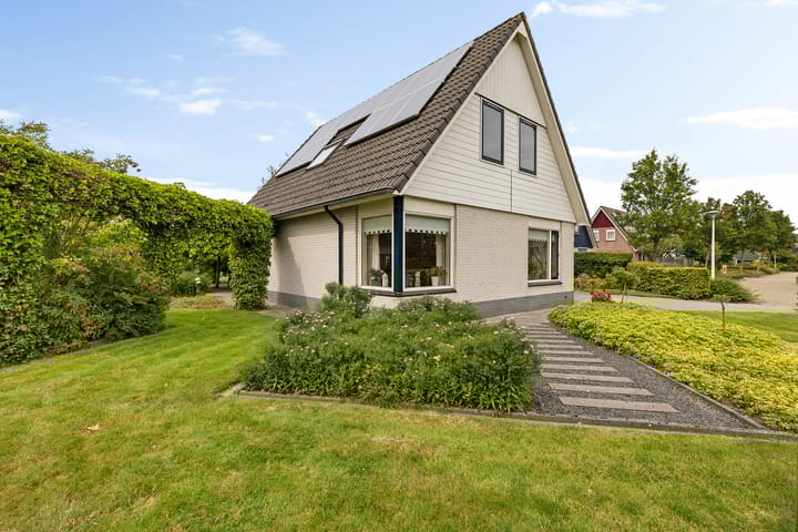 Photo de la maison De Tsjotter 14, Hallum