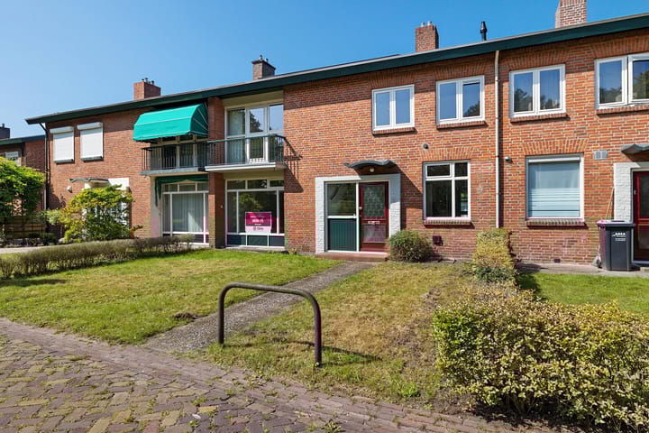 De Veenkampen 27 in Emmen photo