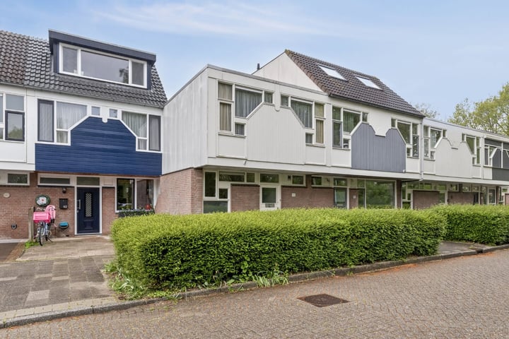 De Vennen 90 in Weesp