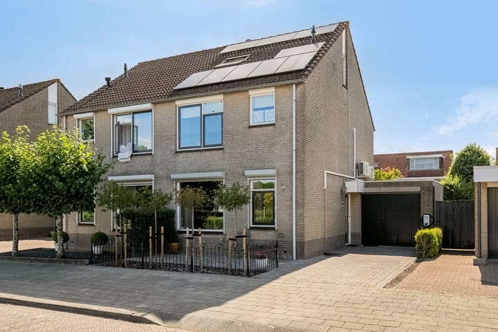 De Vlaskam 7 in Dinteloord