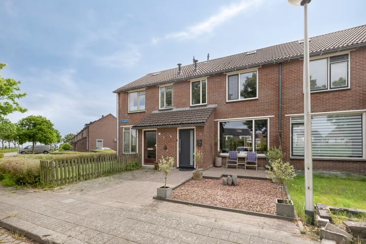 De Vogelkers 9 in Bedum