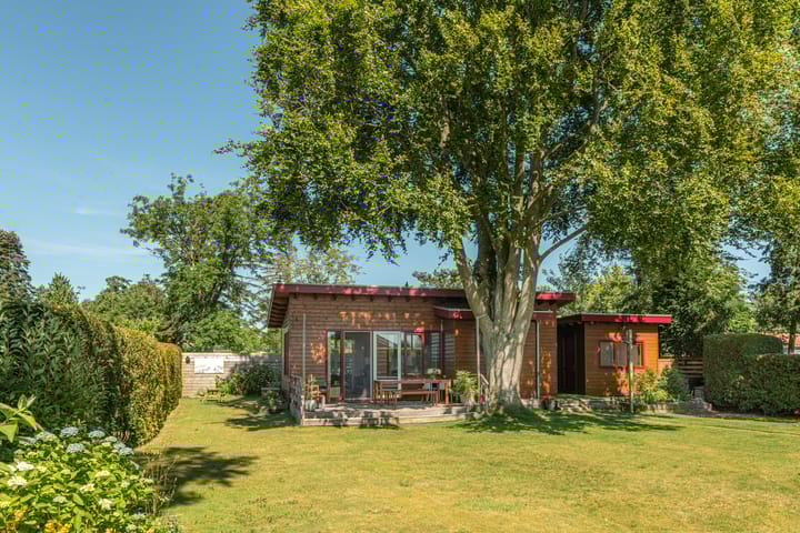 Photo of property De Vriehof 33, Rohel