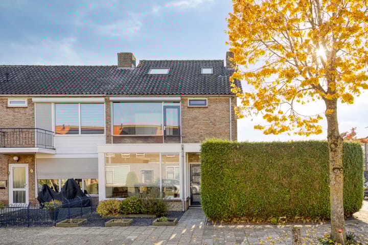 Photo of property De Vriesstraat 11, Elst