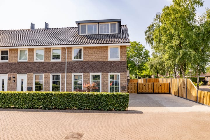 De Waag 17 in Veeningen