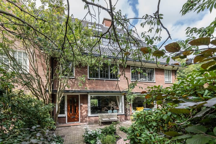 De Waal Malefijtlaan 6 in Aerdenhout